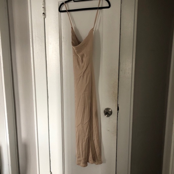 Show me your MUMU Verona cowl midi dress soft beige chiffon slip dress size S - Picture 2 of 5